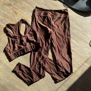 Alala chocolate brown workout set